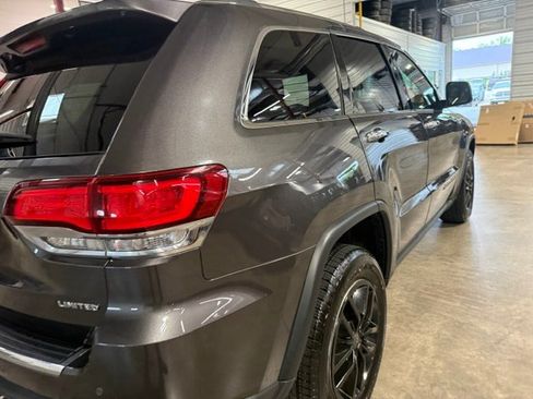 Certified 2020 Jeep Grand Cherokee Limited w/ Trailer Tow Group IV AWD/4WD image 22