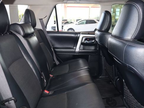 Used 2018 Toyota 4Runner Limited AWD/4WD image 46