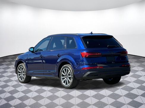 Used 2023 Audi Q7 2.0T Premium Plus w/ Premium Plus Package AWD/4WD image 3