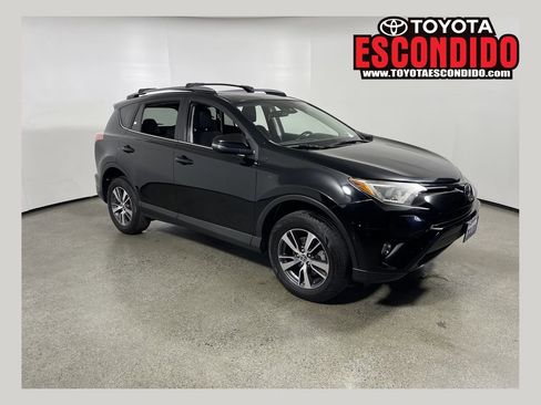 Used 2017 Toyota RAV4 XLE w/ Carpet Mat Package FWD image 1