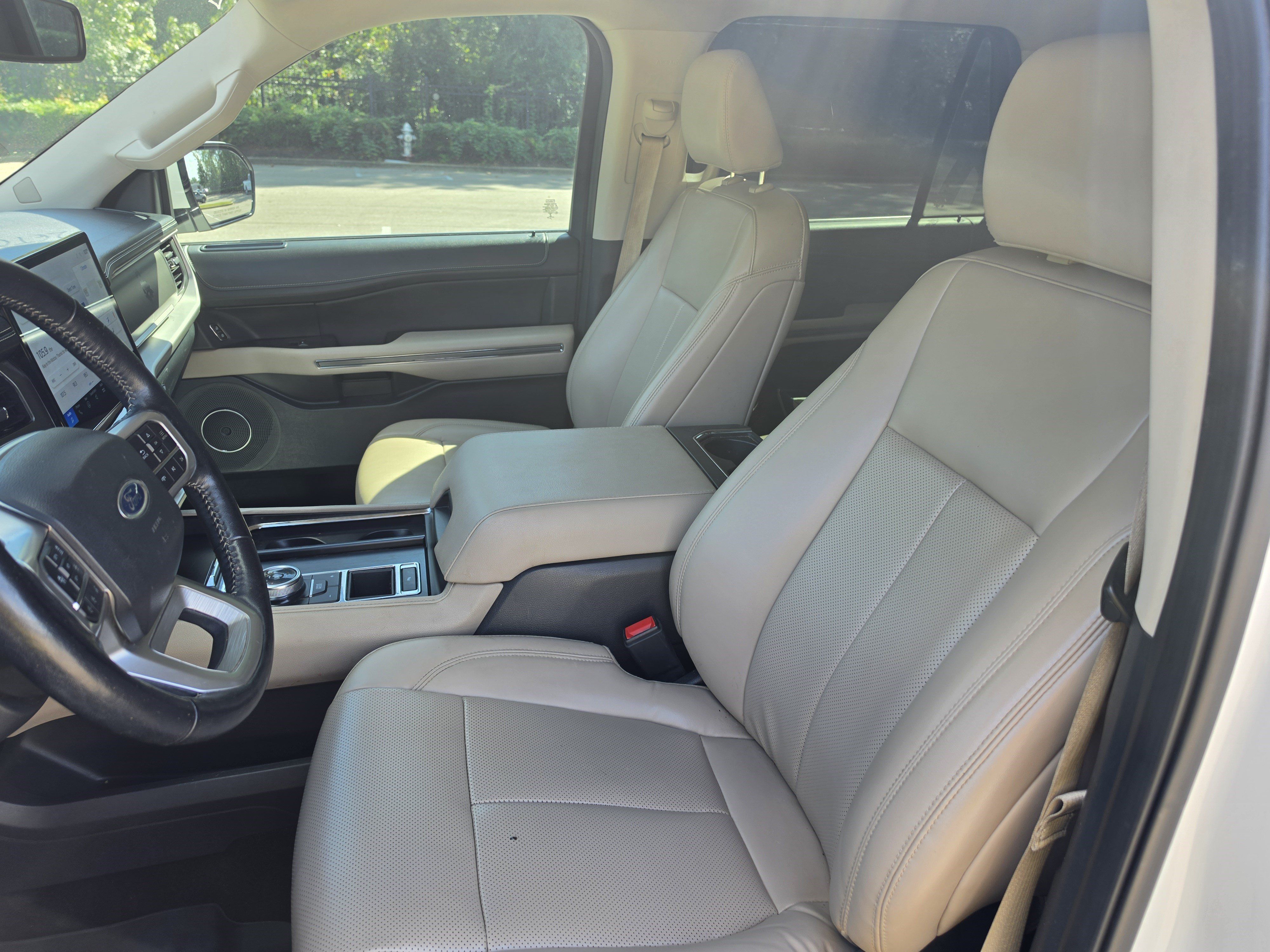 Certified 2022 Ford Expedition XLT RWD image 13
