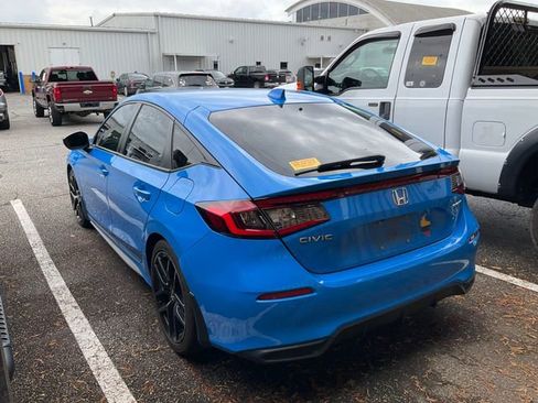 Used 2022 Honda Civic Sport image 4
