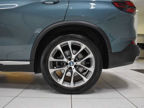 Used 2024 BMW X5 xDrive40i w/ Premium Package AWD/4WD image 13