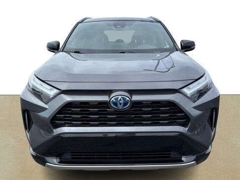 Used 2022 Toyota RAV4 XSE AWD/4WD image 9
