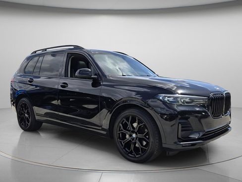 Used 2022 BMW X7 xDrive40i AWD/4WD image 9