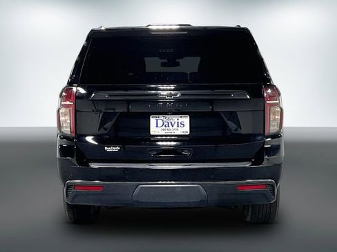 Used 2021 Chevrolet Tahoe Z71 w/ Z71 Off-Road Package AWD/4WD image 6