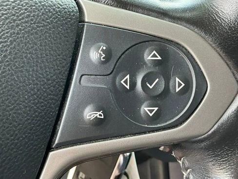 Used 2021 Chevrolet Colorado Z71 w/ Safety Package AWD/4WD image 15