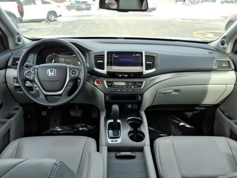 Used 2017 Honda Pilot EX-L image 6