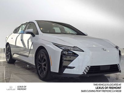 New 2026 Lexus ES 350e