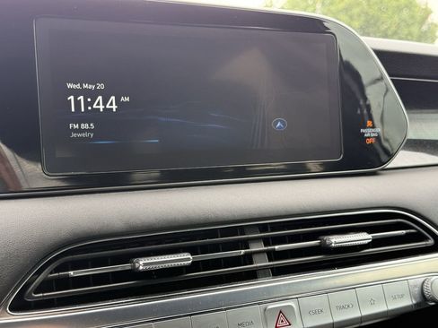 Used 2020 Hyundai Palisade Limited FWD image 16