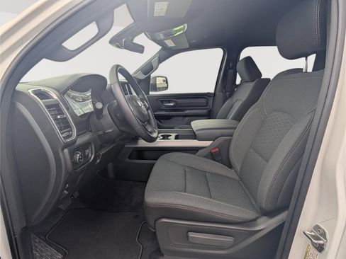 New 2026 RAM 1500 Express AWD/4WD image 11