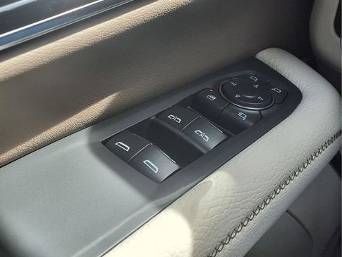 New 2026 GMC Yukon Denali w/ Denali Reserve Package image 16