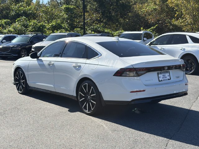 Used 2023 Honda Accord Touring image 6