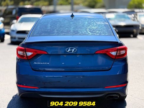 Used 2017 Hyundai Sonata SE FWD image 8