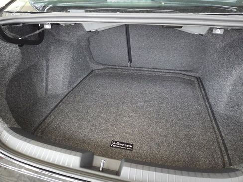 New 2026 Volkswagen Jetta SE image 6