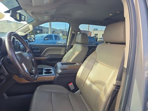 Used 2017 Chevrolet Silverado 1500 LTZ w/ Sport Package image 21