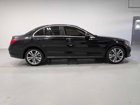 Certified 2019 Mercedes-Benz C 300 4MATIC Sedan image 7