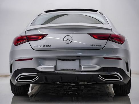 Used 2023 Mercedes-Benz CLA 250 4MATIC image 8