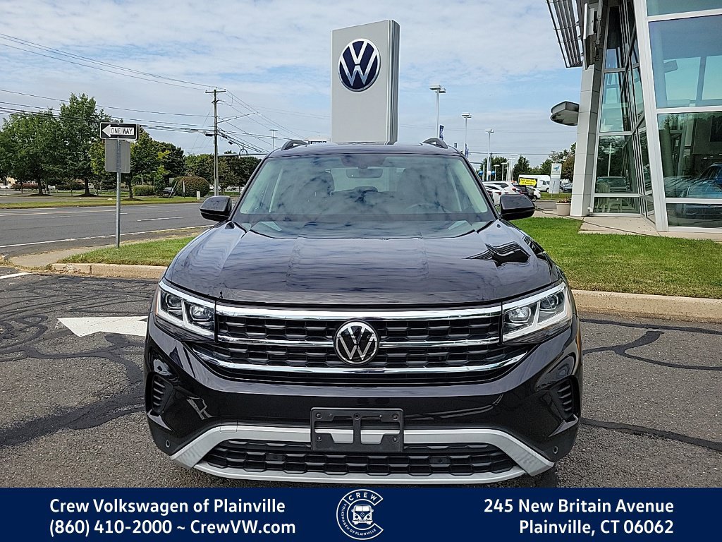 Certified 2023 Volkswagen Atlas SE w/ Panoramic Sunroof Package AWD/4WD image 2