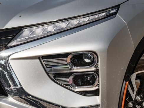 New 2025 Mitsubishi Eclipse Cross SEL image 2