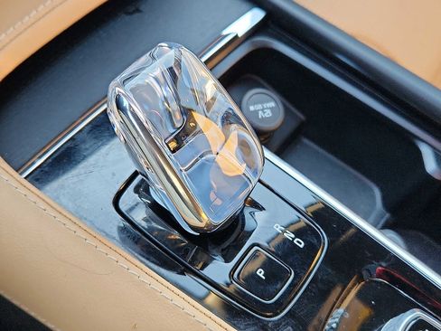 Certified 2023 Volvo XC90 B6 Ultimate image 14