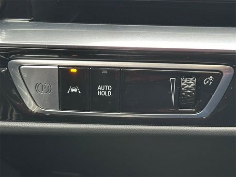 Certified 2024 Cadillac Lyriq Sport image 32