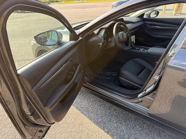 New 2026 MAZDA MAZDA3 2.5 S Sedan w/ Preferred Pkg FWD image 11