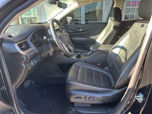 Used 2020 GMC Acadia Denali w/ Technology Package image 17