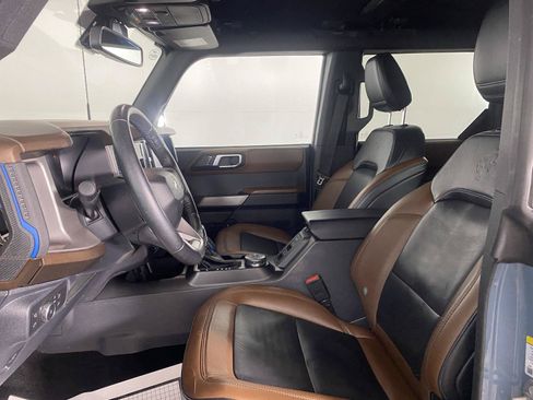 Used 2022 Ford Bronco Outer Banks AWD/4WD image 10