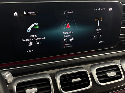 Used 2020 Mercedes-Benz GLS 450 4MATIC image 45