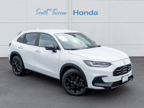Certified 2024 Honda HR-V Sport image 2