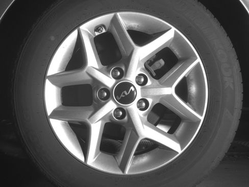 Used 2025 Kia Soul LX w/ LX Technology Package image 14