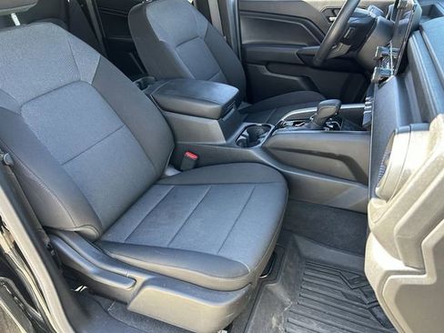 Used 2024 Chevrolet Colorado Trail Boss w/ Advanced Trailering Package AWD/4WD image 11