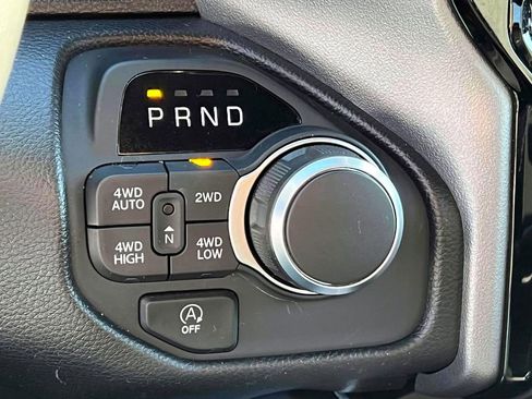 Used 2025 RAM 1500 Big Horn image 24