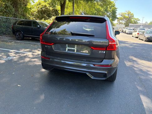 Used 2023 Volvo XC60 B5 Ultimate image 14