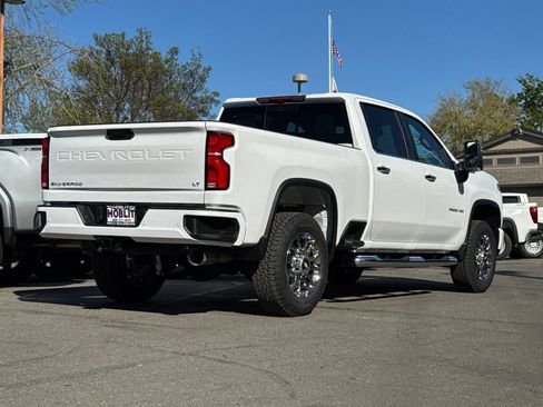 New 2026 Chevrolet Silverado 2500 LT w/ Z71 Chrome Sport Edition AWD/4WD image 3