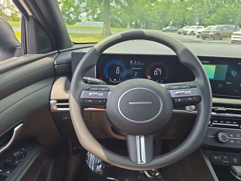 New 2026 Hyundai Santa Cruz SE AWD/4WD image 14