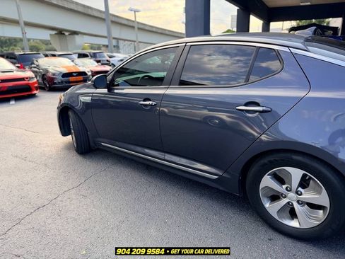 Used 2015 Kia Optima LX w/ Hybrid Convenience Package FWD image 3