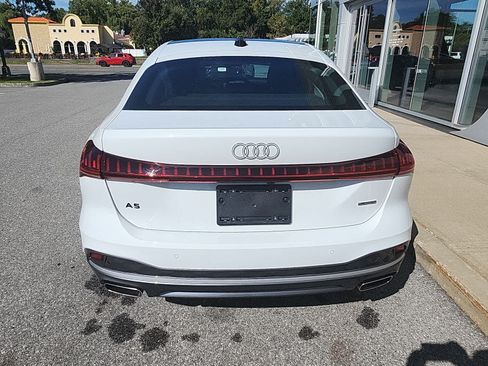 Used 2025 Audi A5 2.0T Premium w/ Convenience Package AWD/4WD image 15