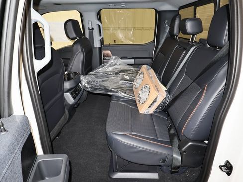 New 2025 Ford F350 Lariat w/ Lariat Ultimate Package image 13