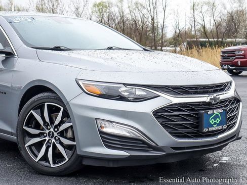Used 2023 Chevrolet Malibu RS FWD image 3