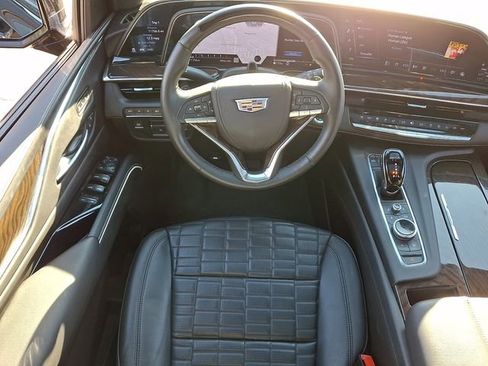 Certified 2024 Cadillac Escalade ESV Sport Platinum w/ LPO, ONYX Package image 13