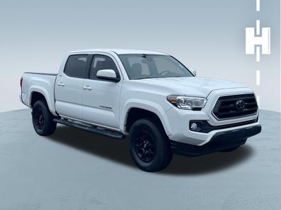 Used 2022 Toyota Tacoma SR5 w/ Technology Package