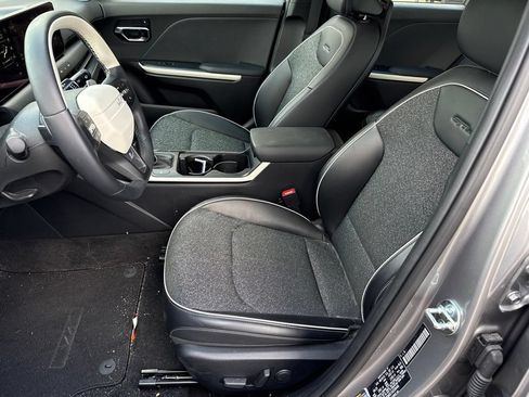 Used 2025 Kia K4 GT-Line FWD image 4