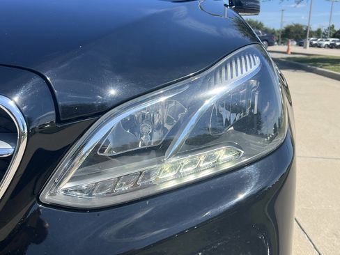 Used 2014 Mercedes-Benz E 350 4MATIC Sedan image 6