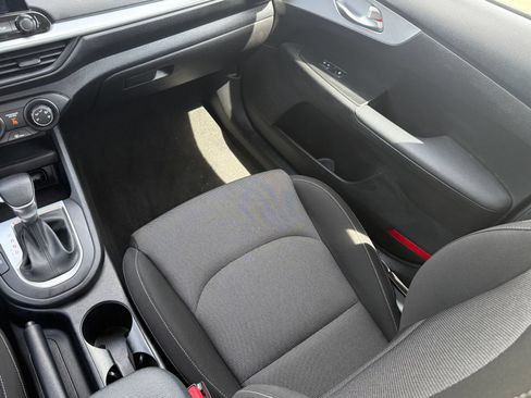 Used 2023 Kia Forte LXS FWD image 22