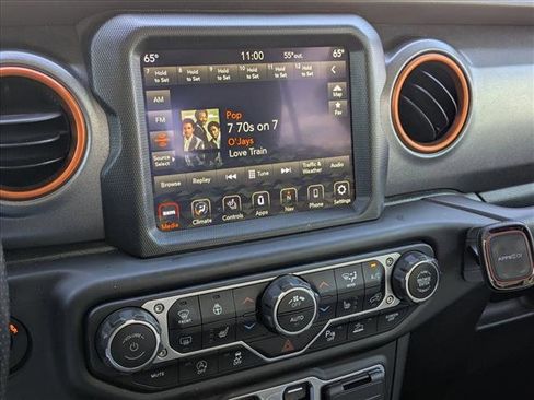 Used 2021 Jeep Gladiator Mojave image 15