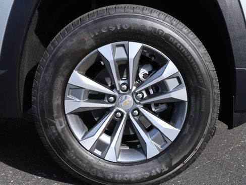 New 2026 Chevrolet Equinox LT w/ Convenience Package II FWD image 22
