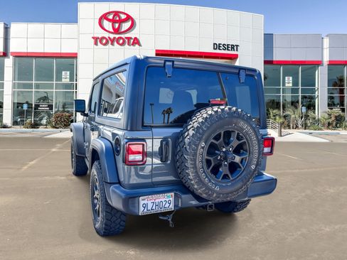 Used 2023 Jeep Wrangler Sport AWD/4WD image 5