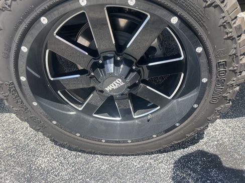 Used 2024 Chevrolet Silverado 1500 LTZ RWD image 45